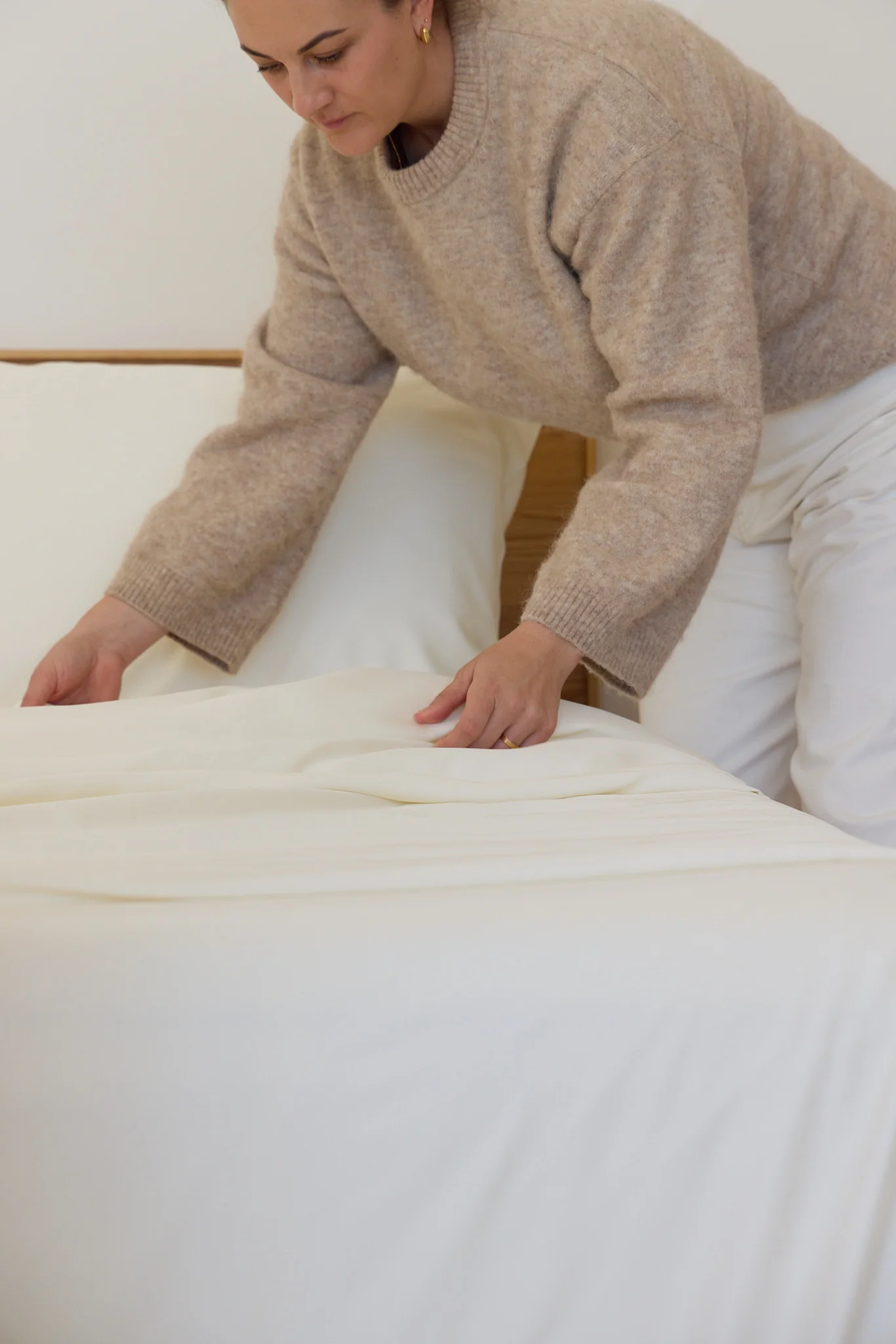 Cloud Bamboo Fitted Sheet - Image 3