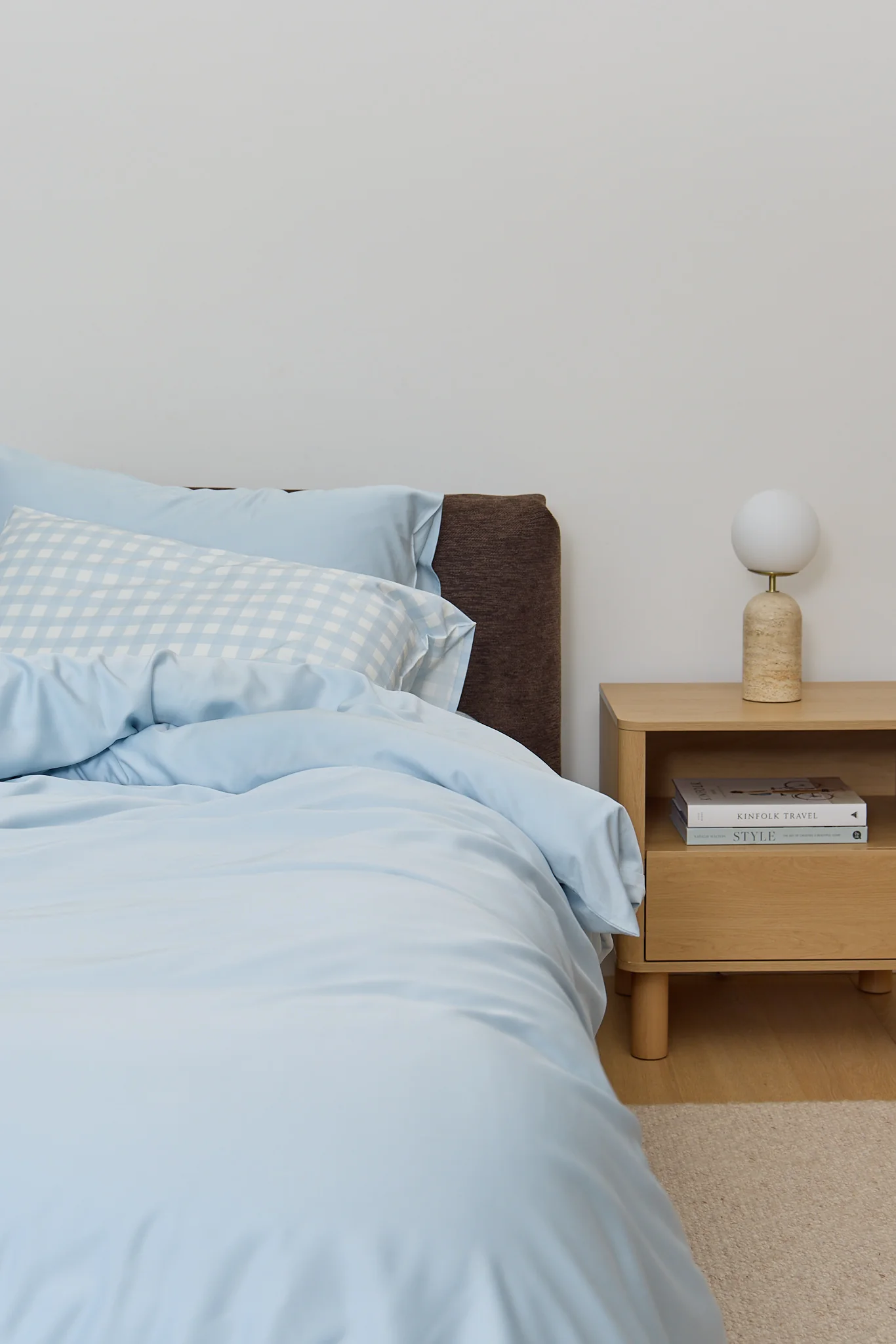 Sky Gingham Bamboo Fitted Sheet - Image 3