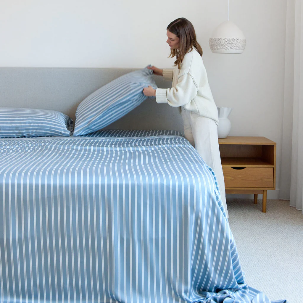 Bay Stripe Bamboo Sheet Set - Image 4