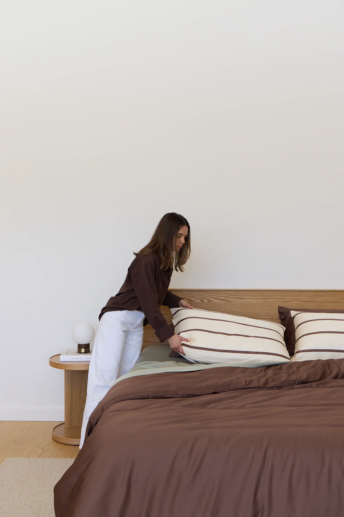 Chocolate Bamboo Quilt Cover - Image 7