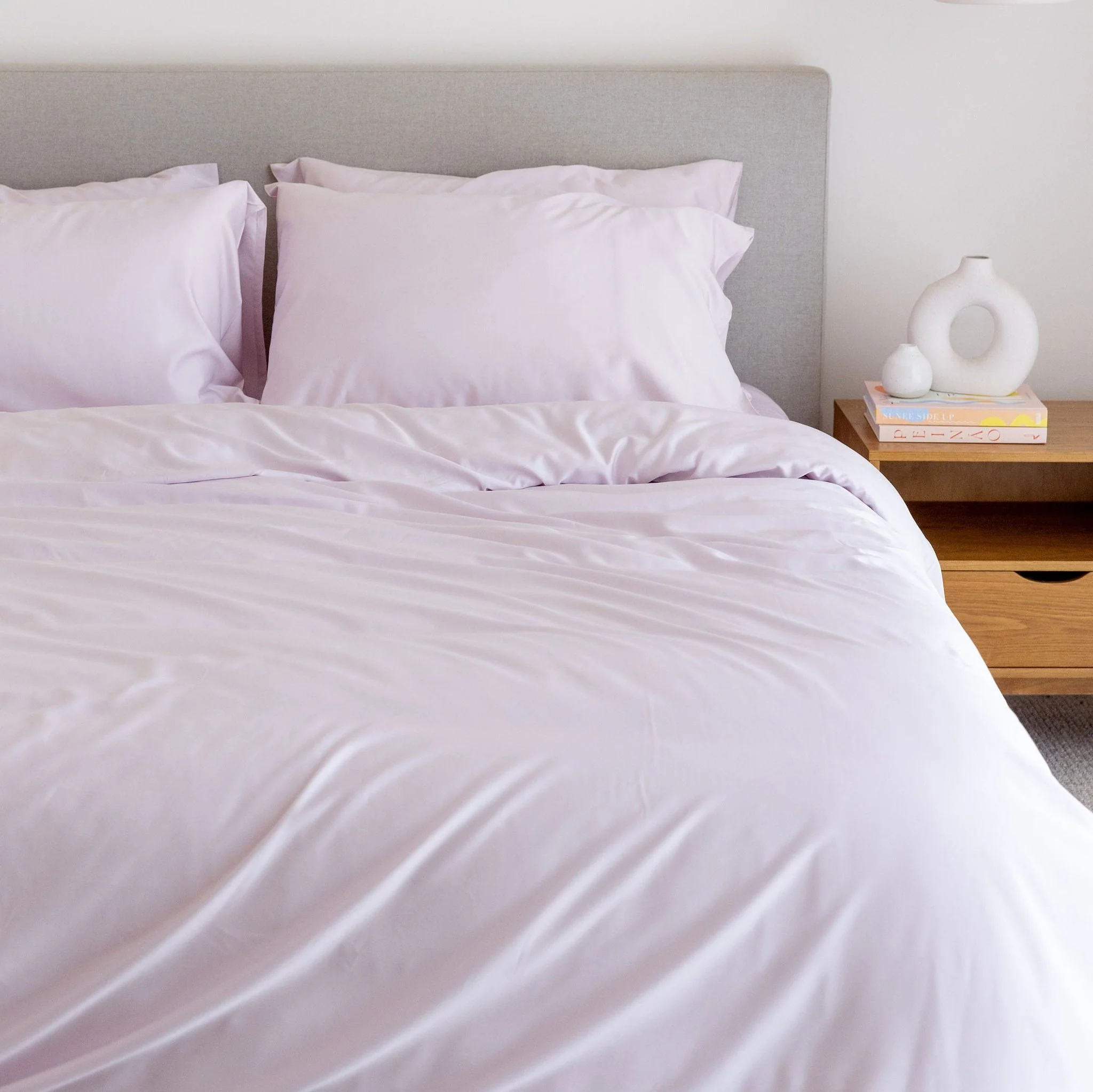 Lilac Bamboo Quilt Cover - Image 5