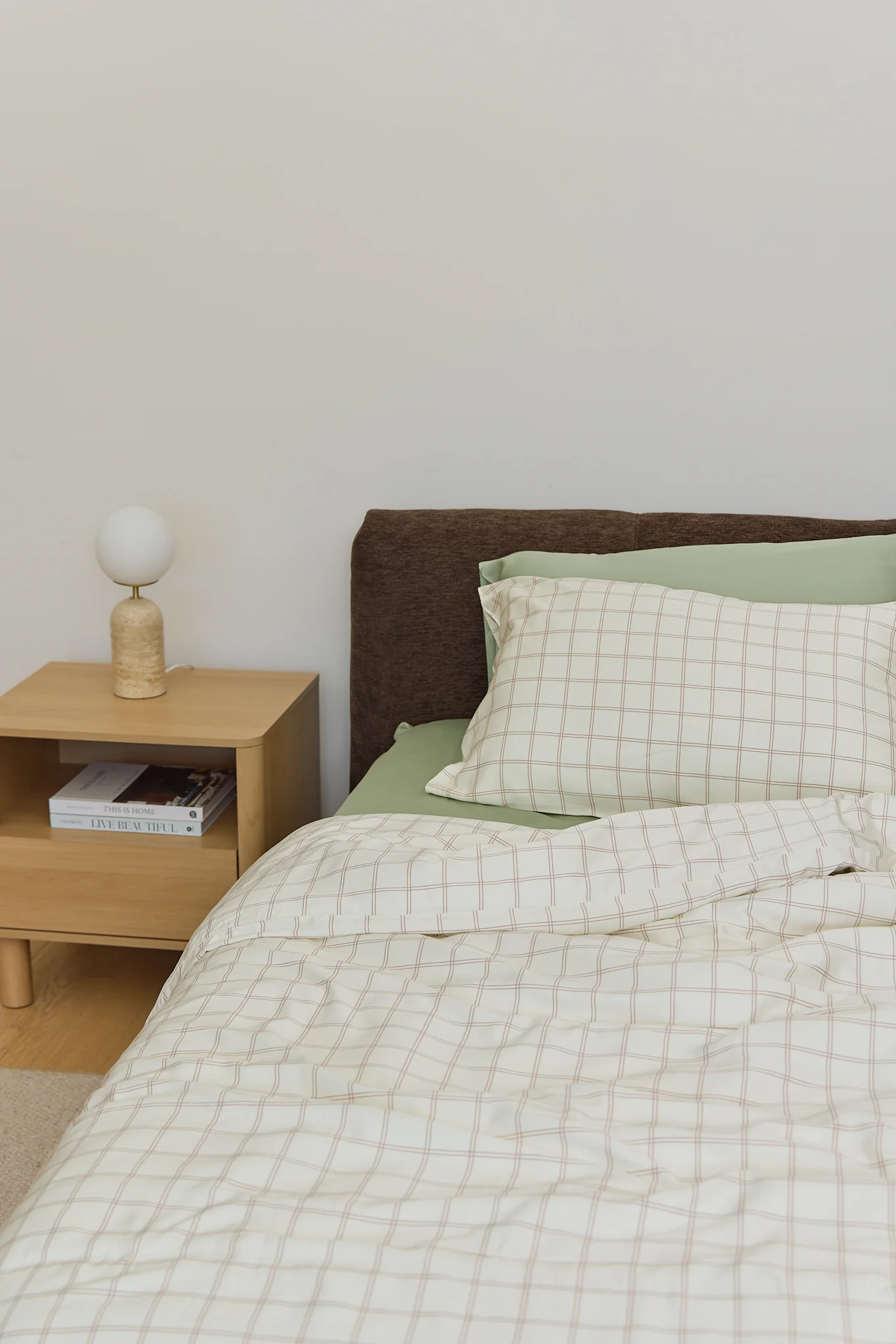 Pistachio Bamboo Sheet Set - Image 5