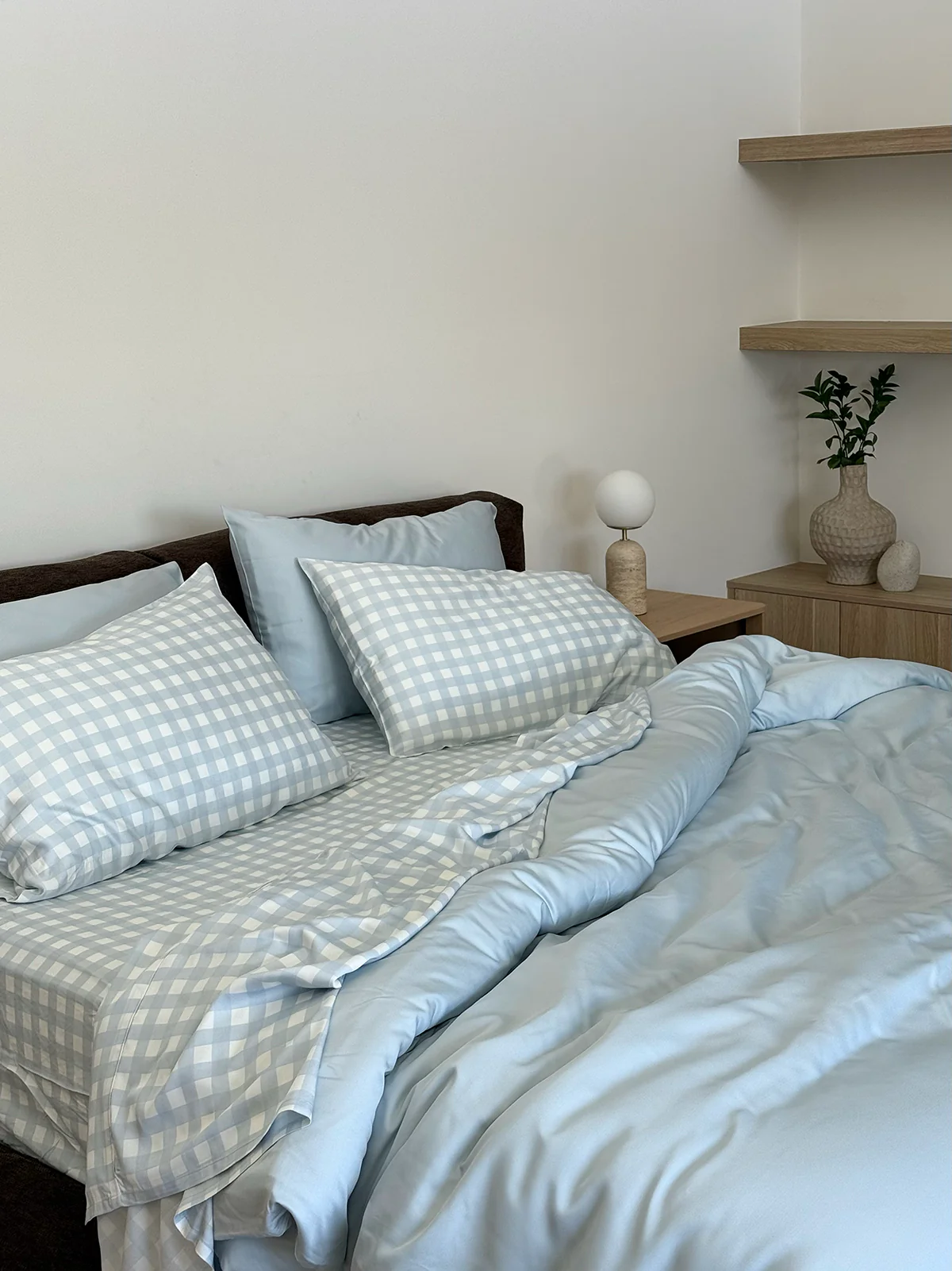 Sky Gingham Bamboo Sheet Set - Image 7