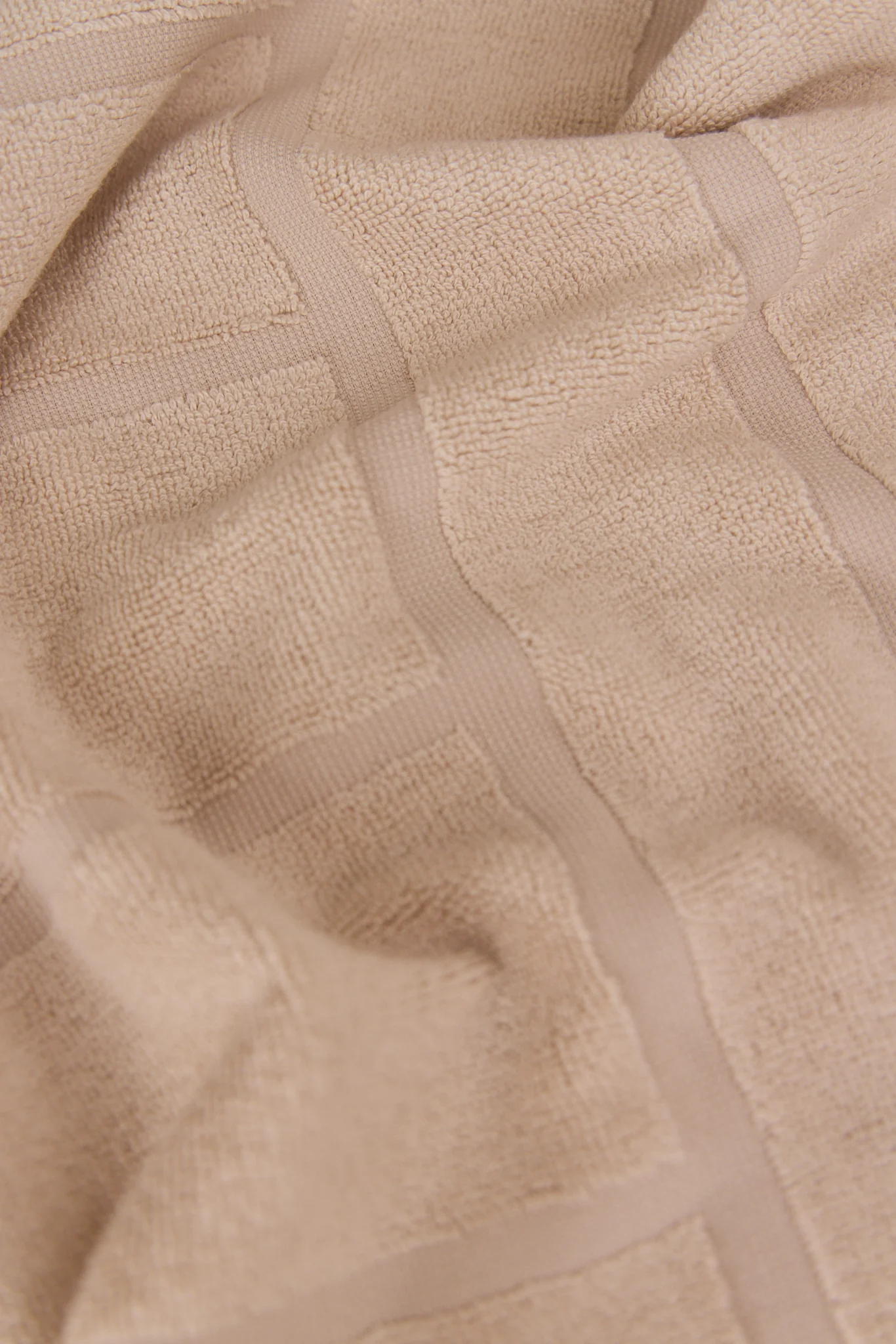 Roma Bath Towel Sand - Image 10